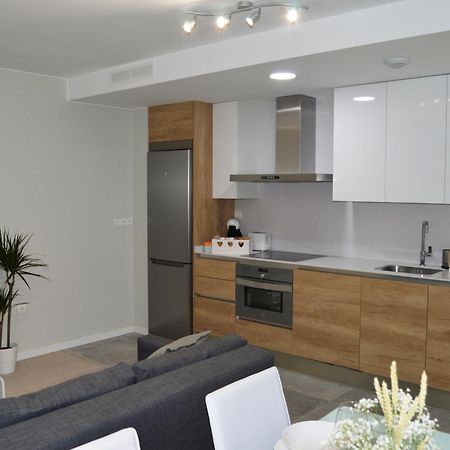 Apartamenticos Plaza Del Pilar I 萨拉戈萨 外观 照片